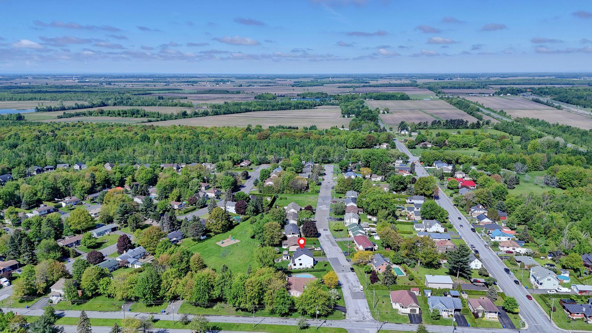 









530


Rue Pierre-Lebeau

,
Farnham,




QC
J2N2V5

