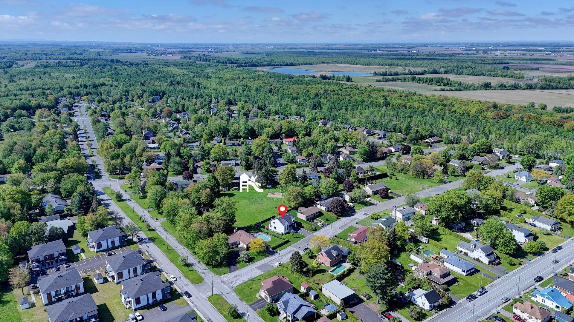 









530


Rue Pierre-Lebeau

,
Farnham,




QC
J2N2V5

