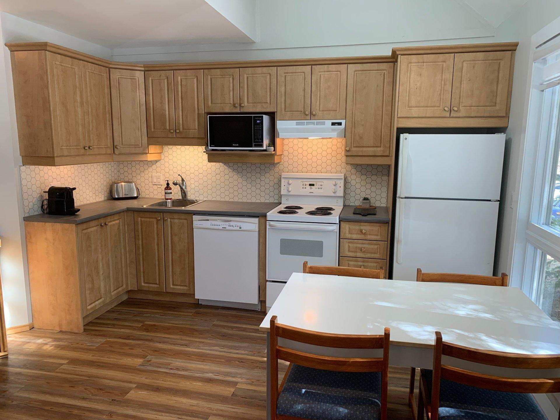 









131


Ch. au Pied-de-la-Montagne

, 2132,
Mont-Tremblant,




QC
J8E3M2

