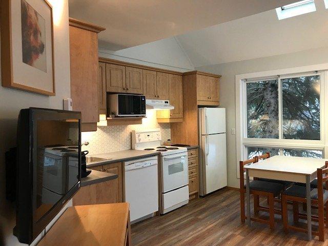 









131


Ch. au Pied-de-la-Montagne

, 2132,
Mont-Tremblant,




QC
J8E3M2

