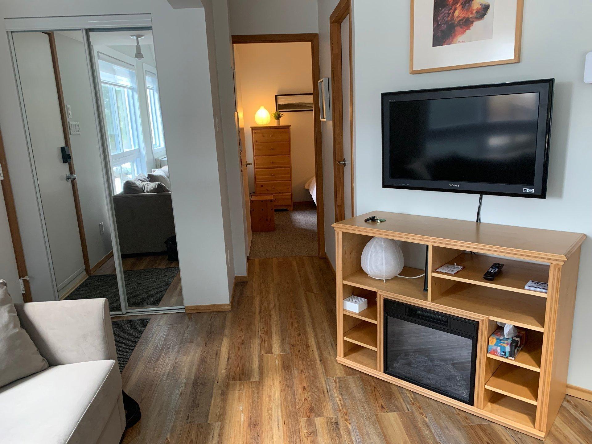 









131


Ch. au Pied-de-la-Montagne

, 2132,
Mont-Tremblant,




QC
J8E3M2

