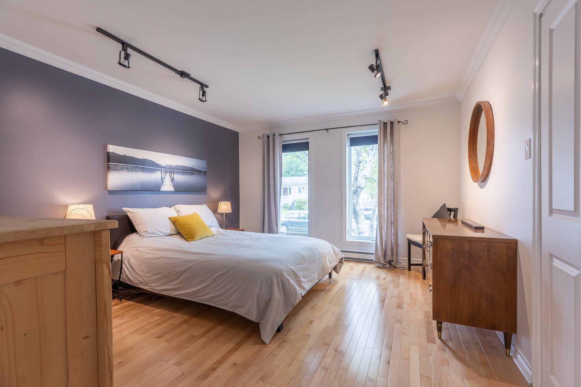 









2205


Crois. de Clemency

,
Laval (Vimont),




QC
H7M3N1

