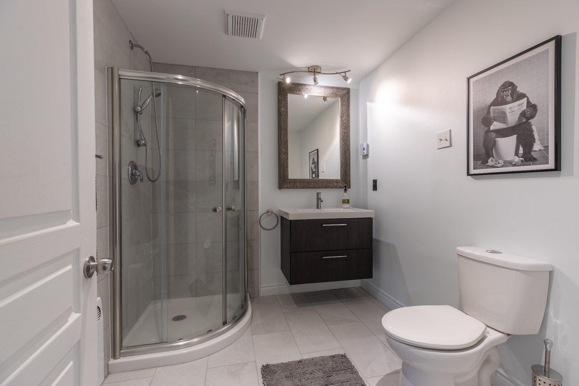 









2205


Crois. de Clemency

,
Laval (Vimont),




QC
H7M3N1

