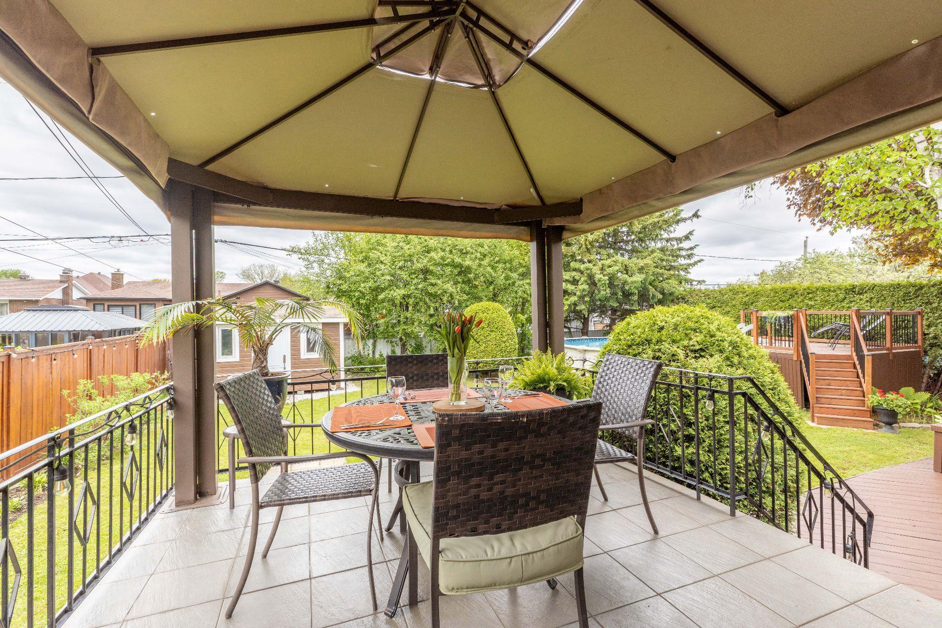 









2205


Crois. de Clemency

,
Laval (Vimont),




QC
H7M3N1

