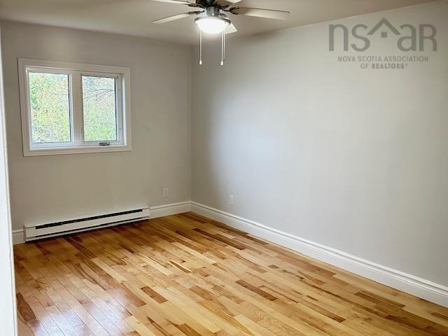 












133 Roy Crescent

,
Bedford,




NS
B4A 3J6

