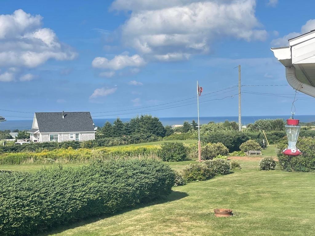 












115 Maccoubrey Lane

,
Cavendish,







PE
C0A 1N0

