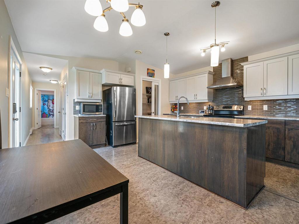 












172 Guest Drive

,
Bible Hill,




NS
B2N 6N9


