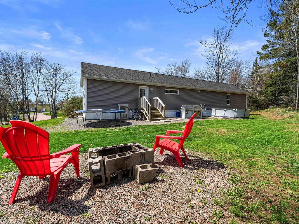 












172 Guest Drive

,
Bible Hill,




NS
B2N 6N9

