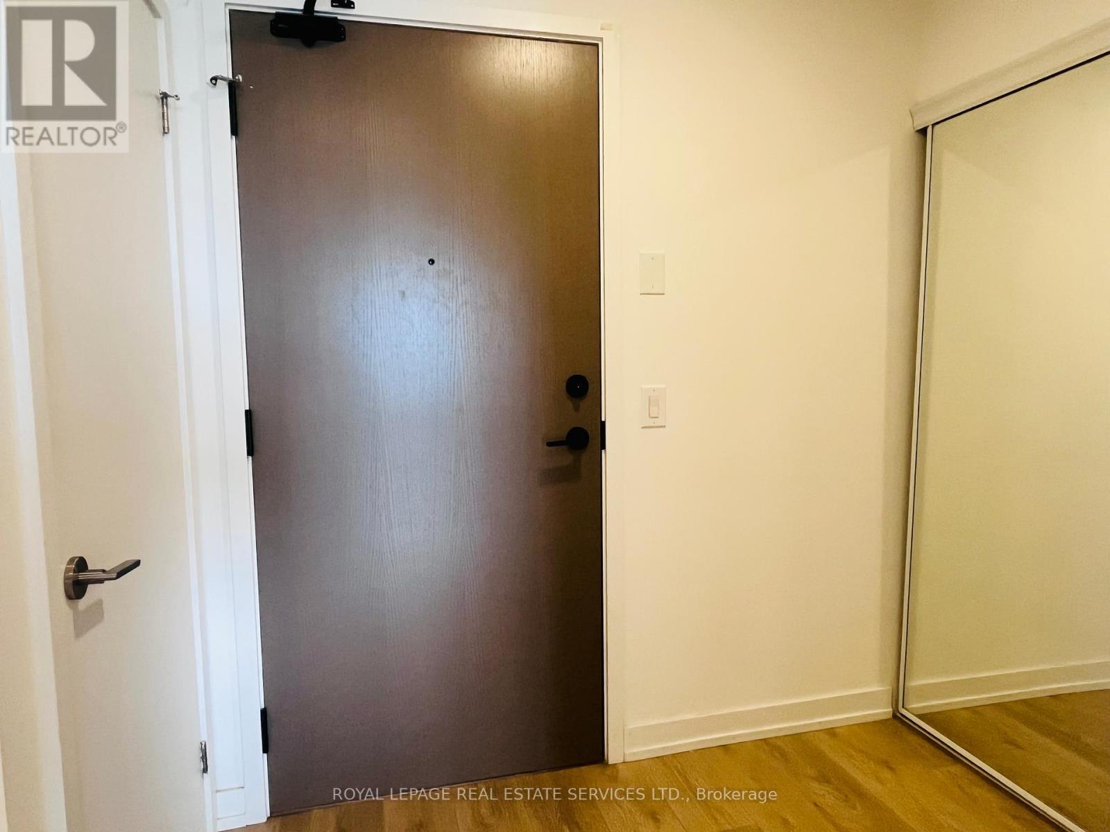 












1607 - 225 SUMACH STREET

,
Toronto,




Ontario
M5A0P8

