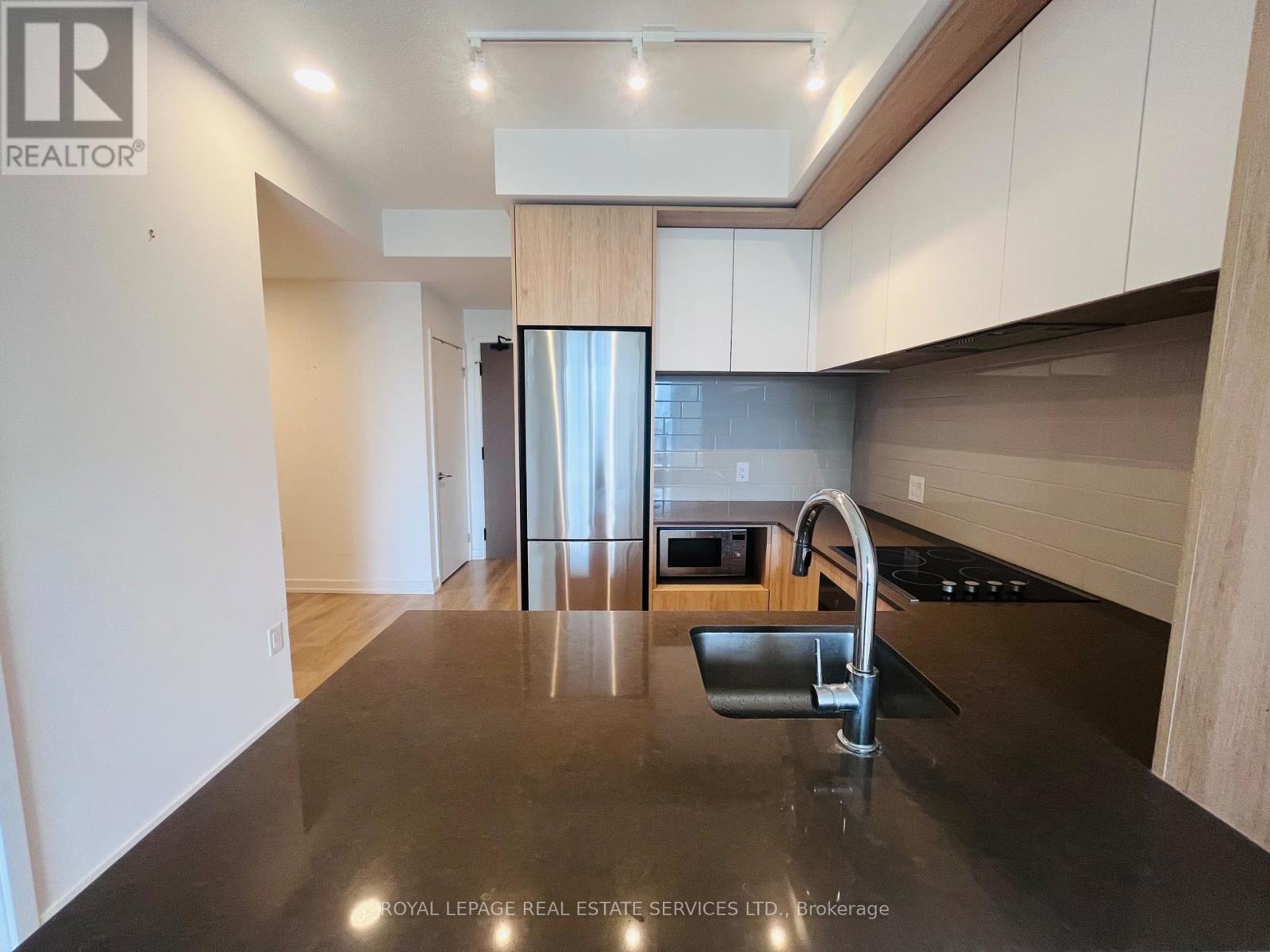 












1607 - 225 SUMACH STREET

,
Toronto,




Ontario
M5A0P8

