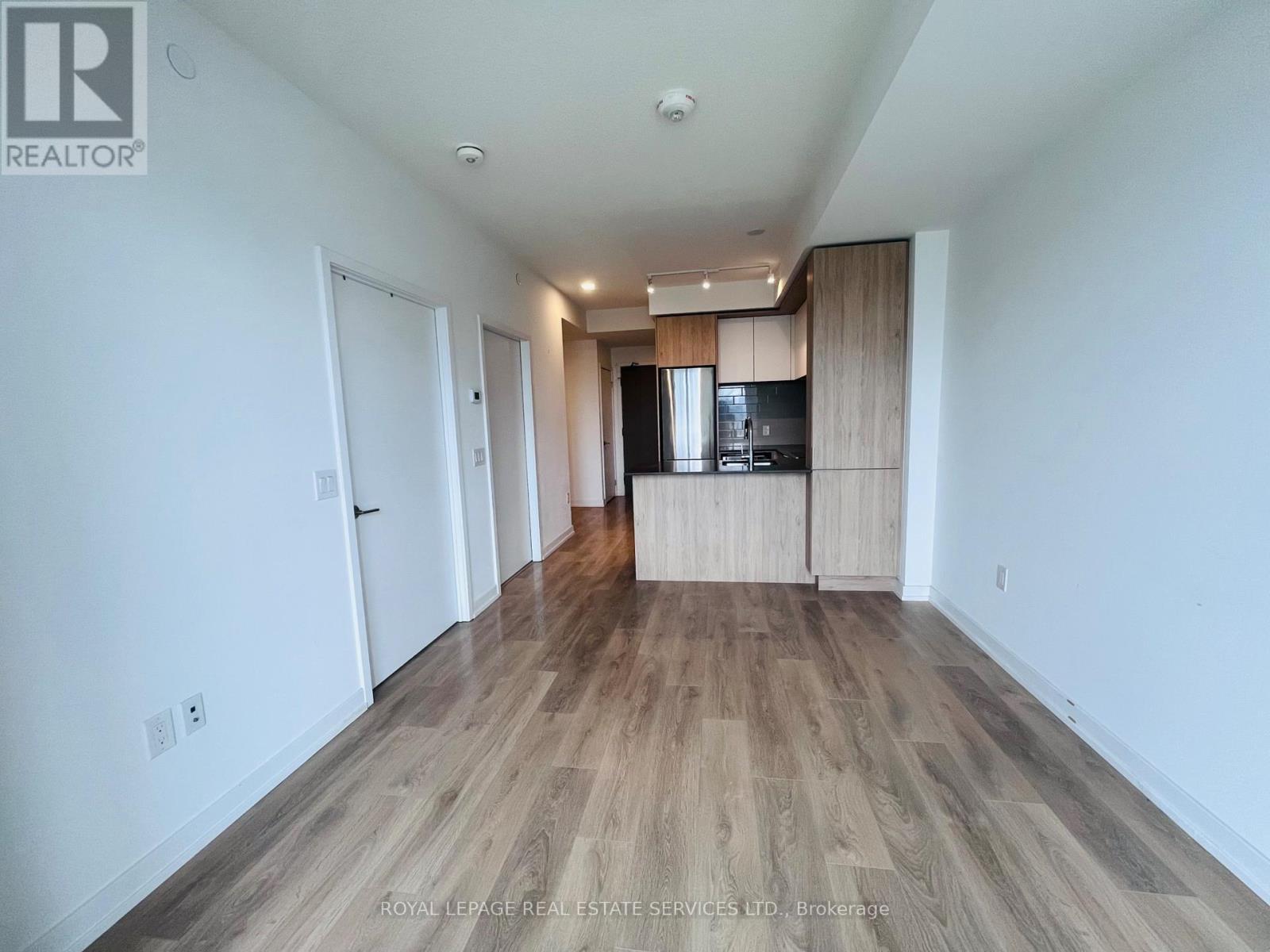












1607 - 225 SUMACH STREET

,
Toronto,




Ontario
M5A0P8

