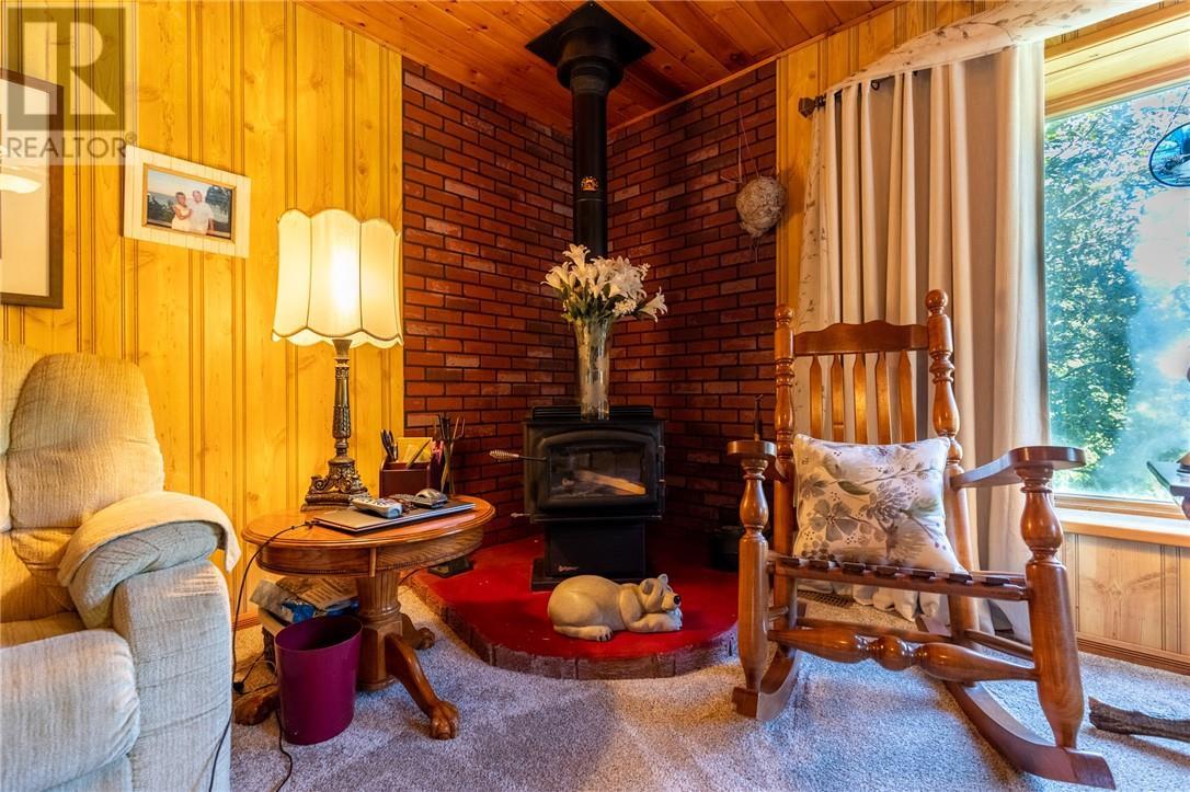 












75 Holmes Street

,
Spring Bay, Manitoulin Island,




Ontario
P0P2B0

