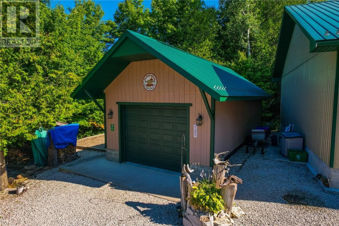 












75 Holmes Street

,
Spring Bay, Manitoulin Island,




Ontario
P0P2B0


