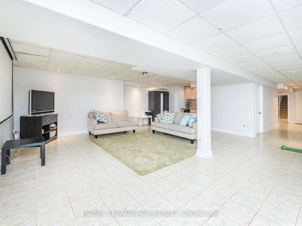 









285017


COUNTY ROAD 10

N/A,
Amaranth,




ON
L9W 0Y6

