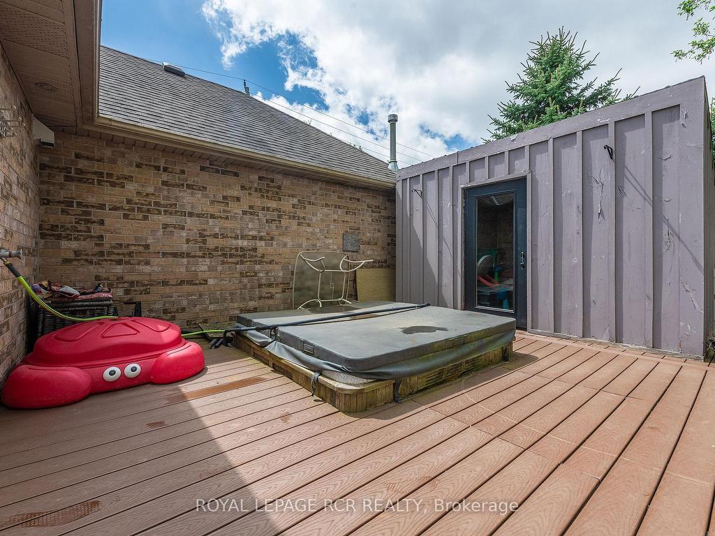 









285017


COUNTY ROAD 10

N/A,
Amaranth,




ON
L9W 0Y6


