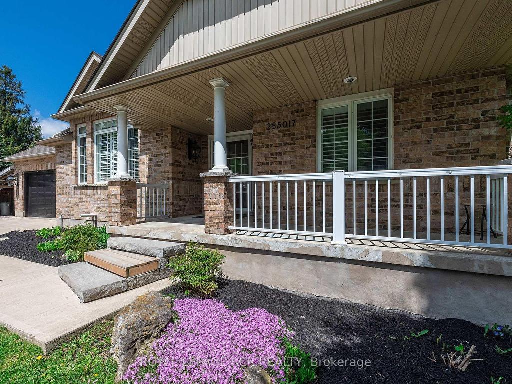 









285017


COUNTY ROAD 10

N/A,
Amaranth,




ON
L9W 0Y6

