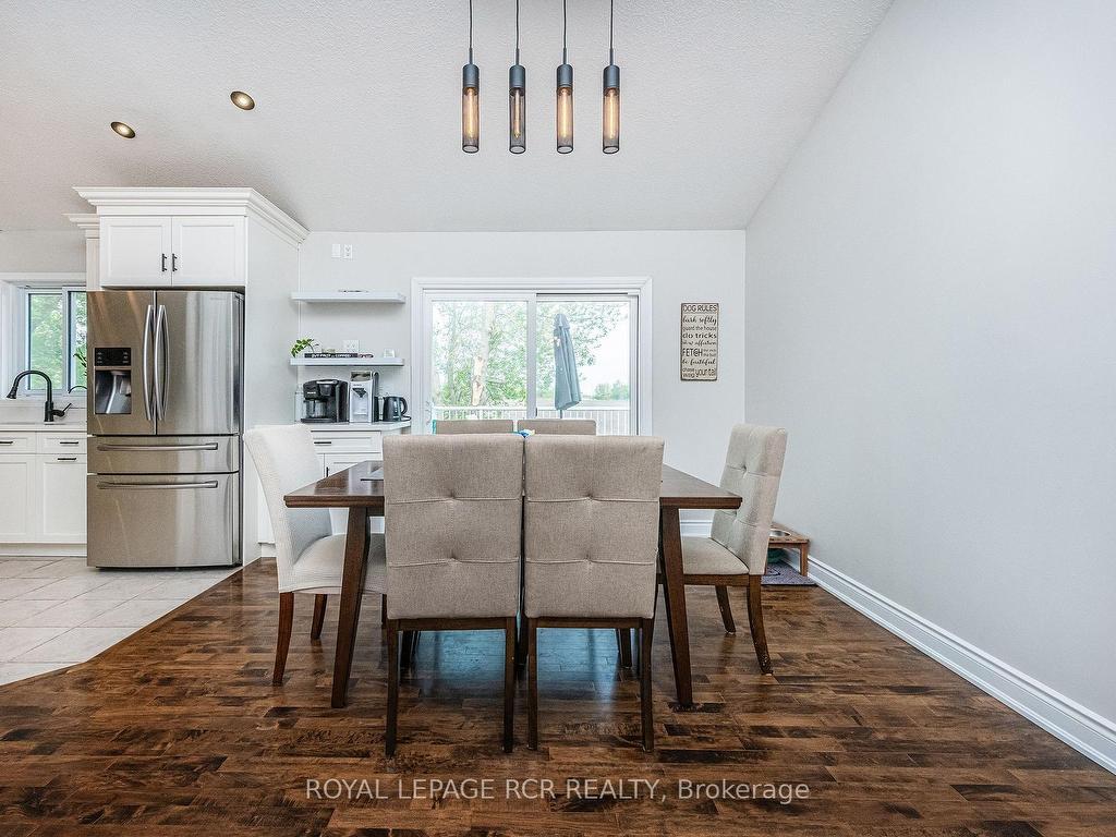 









285017


COUNTY ROAD 10

N/A,
Amaranth,




ON
L9W 0Y6

