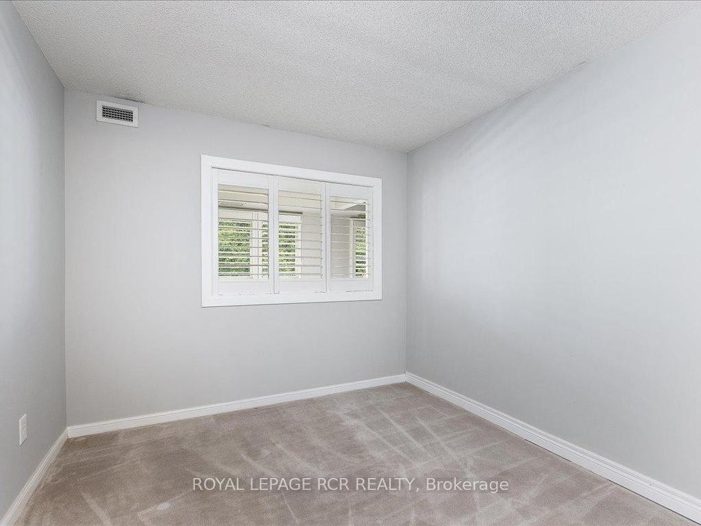 









900


Bogart Mill

Trail, 212,
Newmarket,




ON
L3Y 8V5

