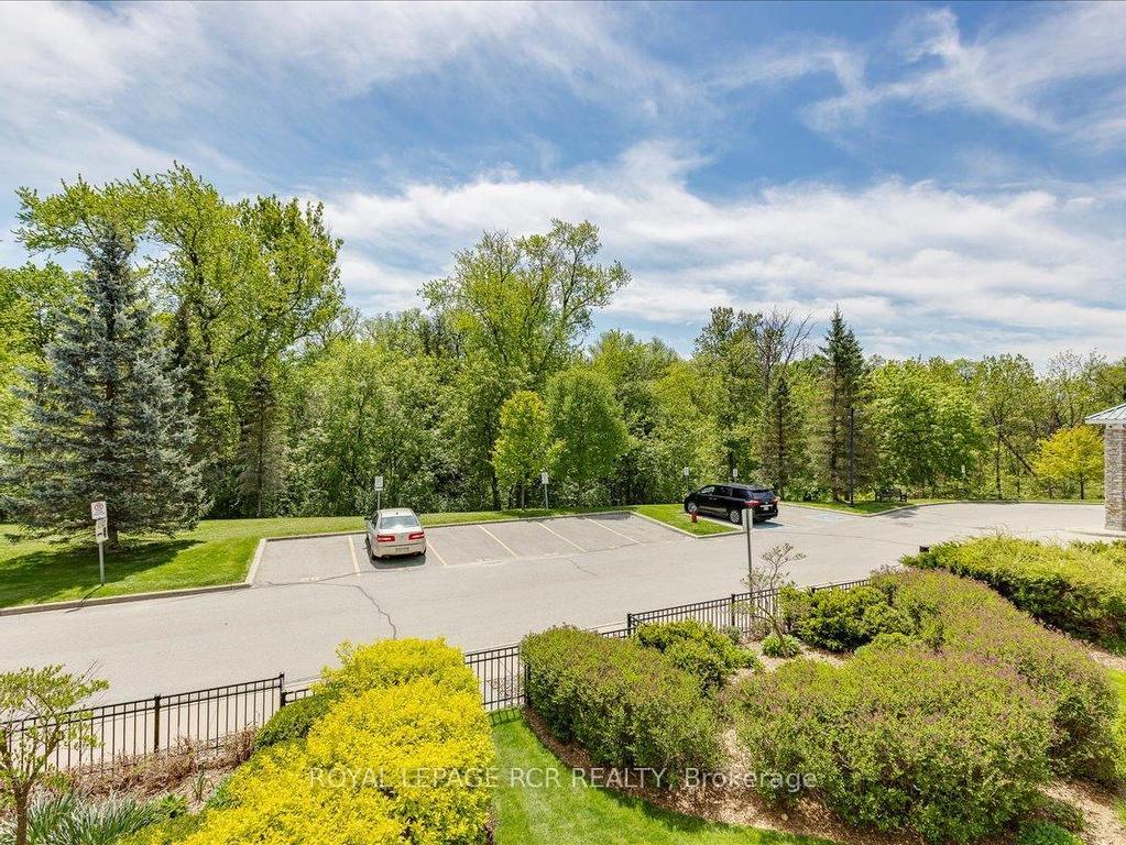 









900


Bogart Mill

Trail, 212,
Newmarket,




ON
L3Y 8V5

