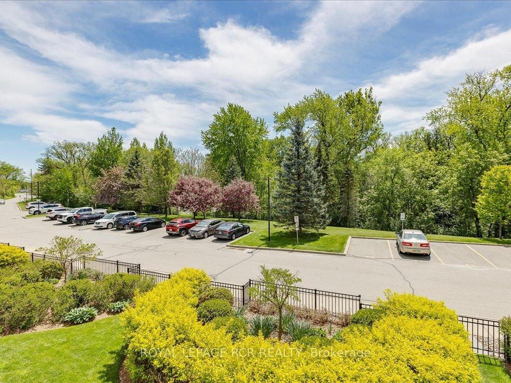 









900


Bogart Mill

Trail, 212,
Newmarket,




ON
L3Y 8V5

