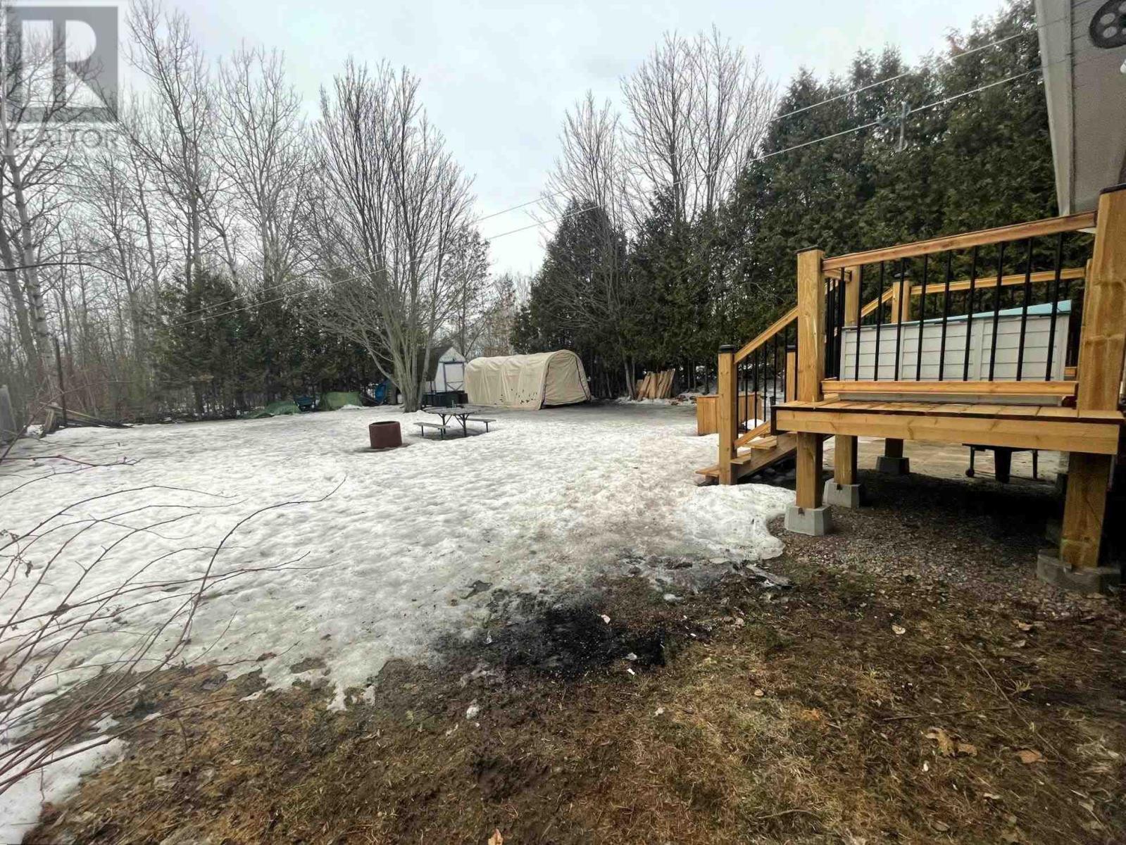 












135 Youngfox RD

,
Blind River,




Ontario
P0R1B0

