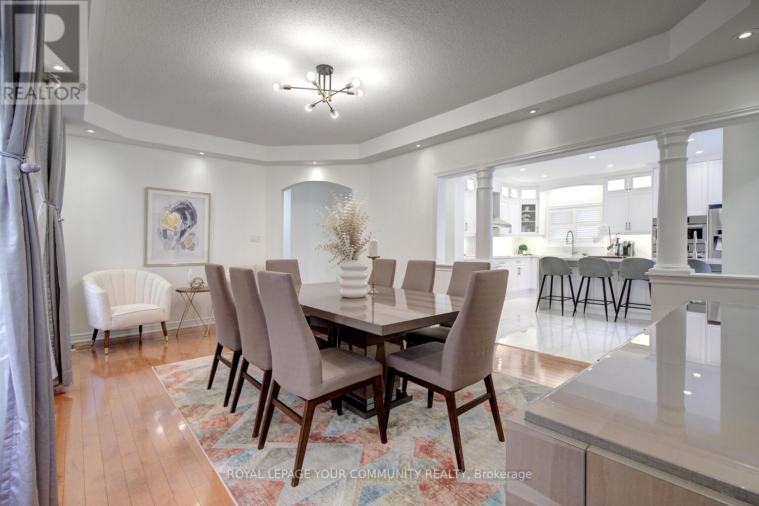 












127 GOLDEN FOREST ROAD

,
Vaughan,




Ontario
L6A0S6

