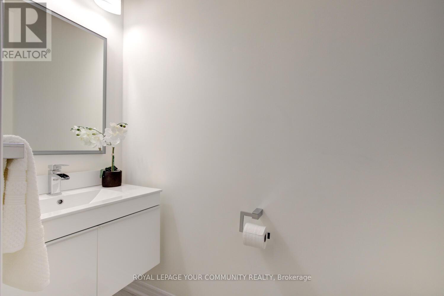 












127 GOLDEN FOREST ROAD

,
Vaughan,




Ontario
L6A0S6

