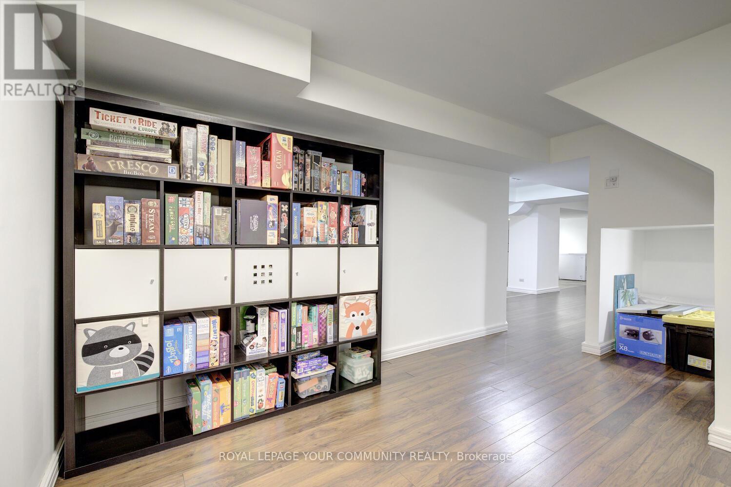 












127 GOLDEN FOREST ROAD

,
Vaughan,




Ontario
L6A0S6

