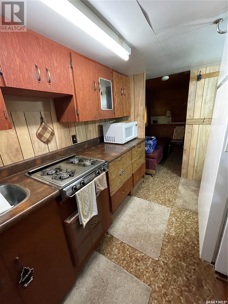 












10 George AVENUE

,
Clemenceau,







Saskatchewan
S0E0Y0

