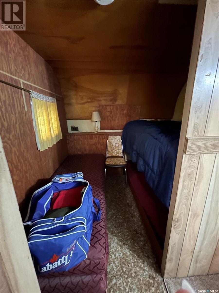 












10 George AVENUE

,
Clemenceau,







Saskatchewan
S0E0Y0

