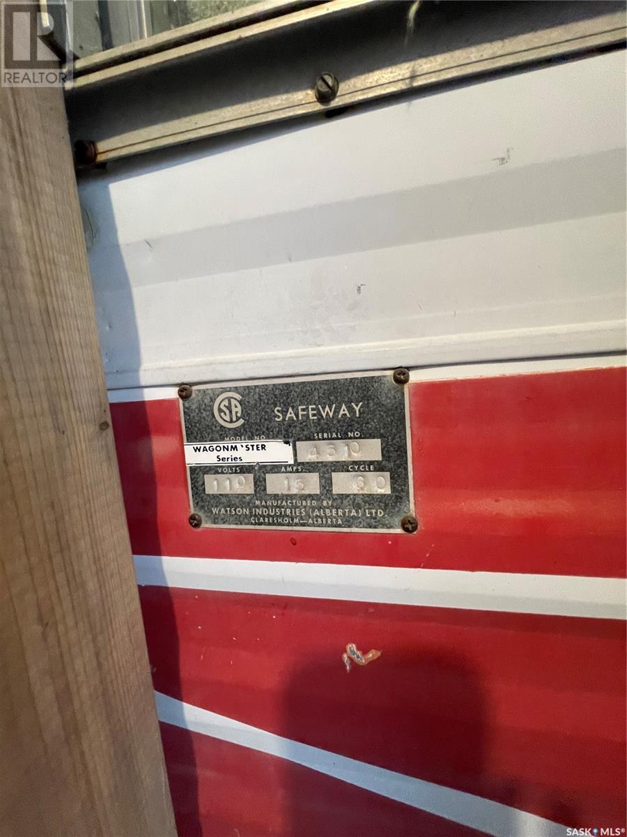 












10 George AVENUE

,
Clemenceau,







Saskatchewan
S0E0Y0

