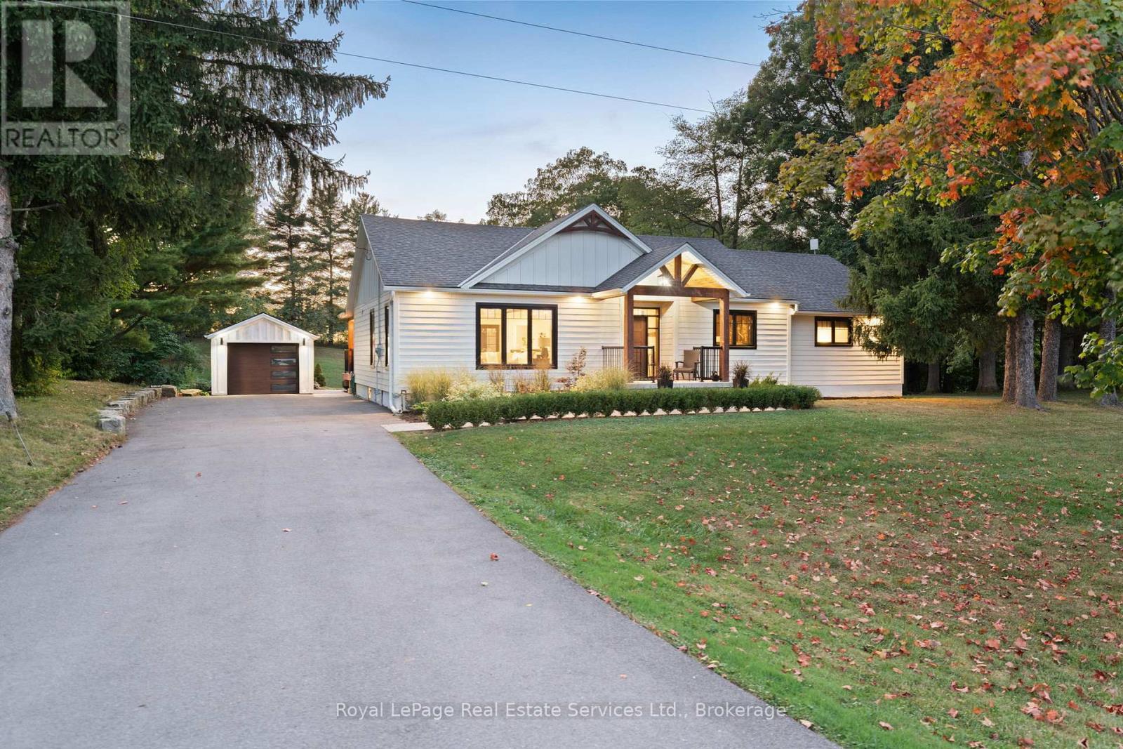 












311 ST GEORGE ROAD

,
Brant (South Dumfries),




Ontario
N0E1N0

