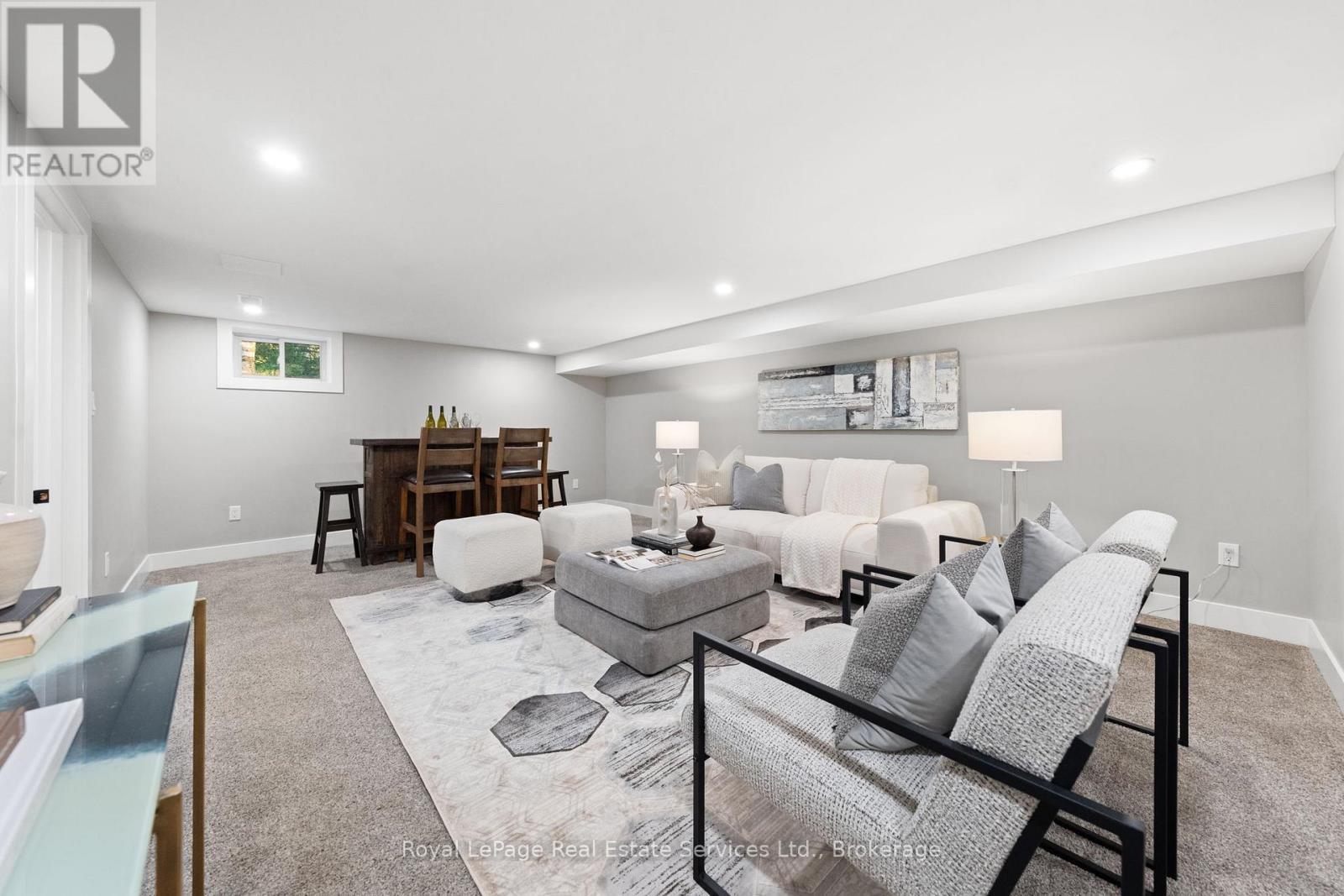 












311 ST GEORGE ROAD

,
Brant (South Dumfries),




Ontario
N0E1N0

