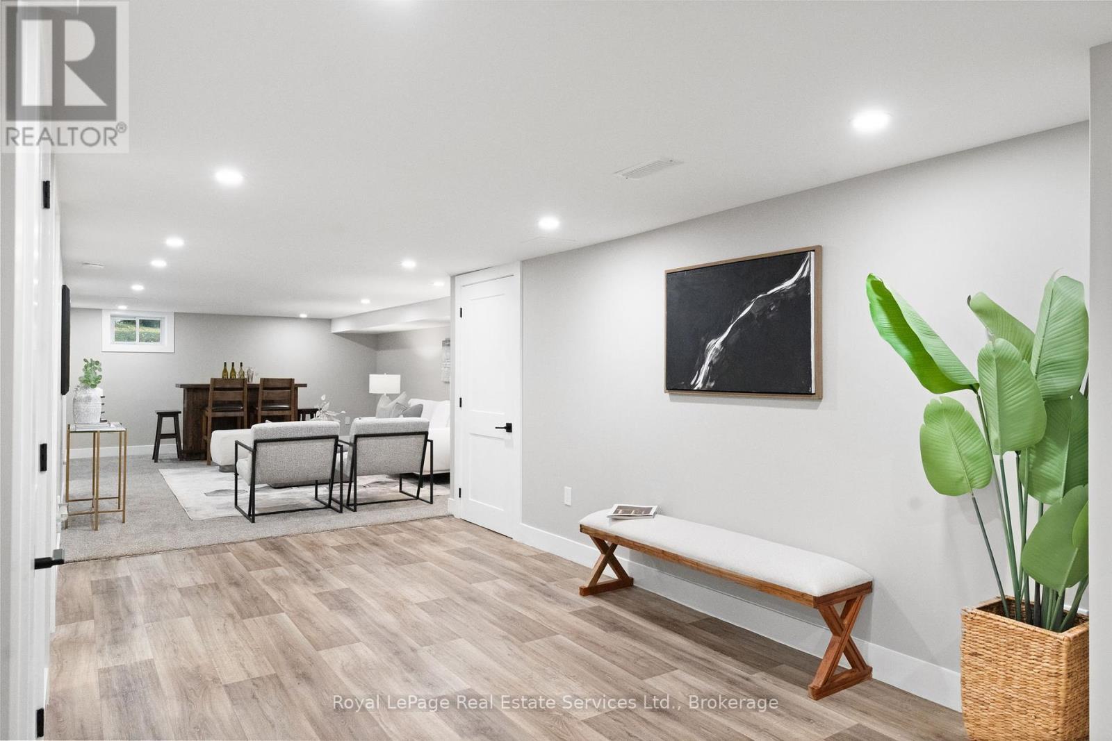 












311 ST GEORGE ROAD

,
Brant (South Dumfries),




Ontario
N0E1N0

