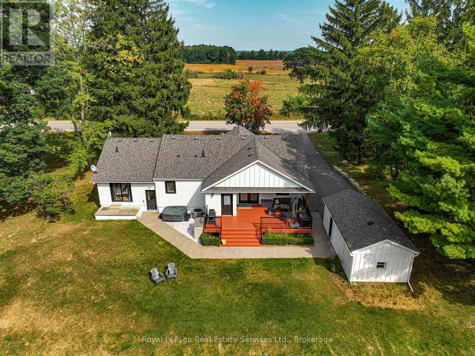 












311 ST GEORGE ROAD

,
Brant (South Dumfries),




Ontario
N0E1N0

