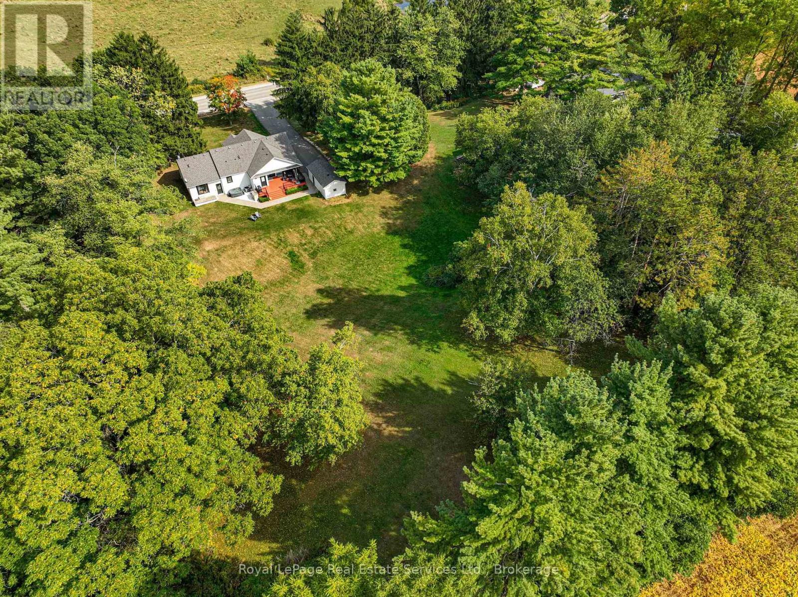 












311 ST GEORGE ROAD

,
Brant (South Dumfries),




Ontario
N0E1N0

