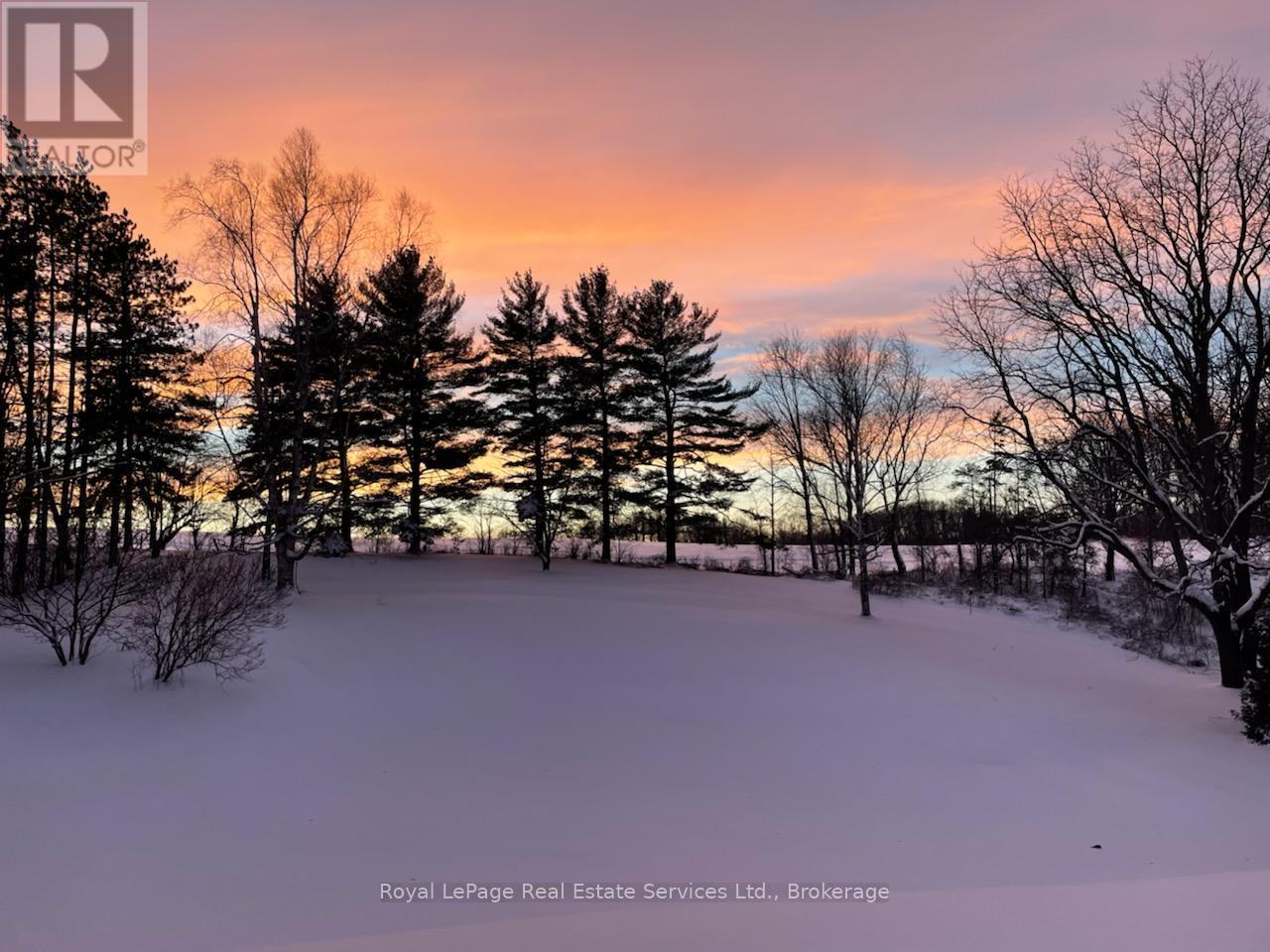 












311 ST GEORGE ROAD

,
Brant (South Dumfries),




Ontario
N0E1N0

