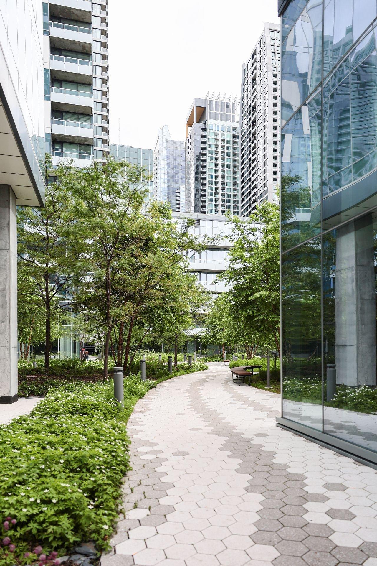 









1450


Boul. René-Lévesque O.

, 304,
Montréal (Ville-Marie),




QC
H3G0E1

