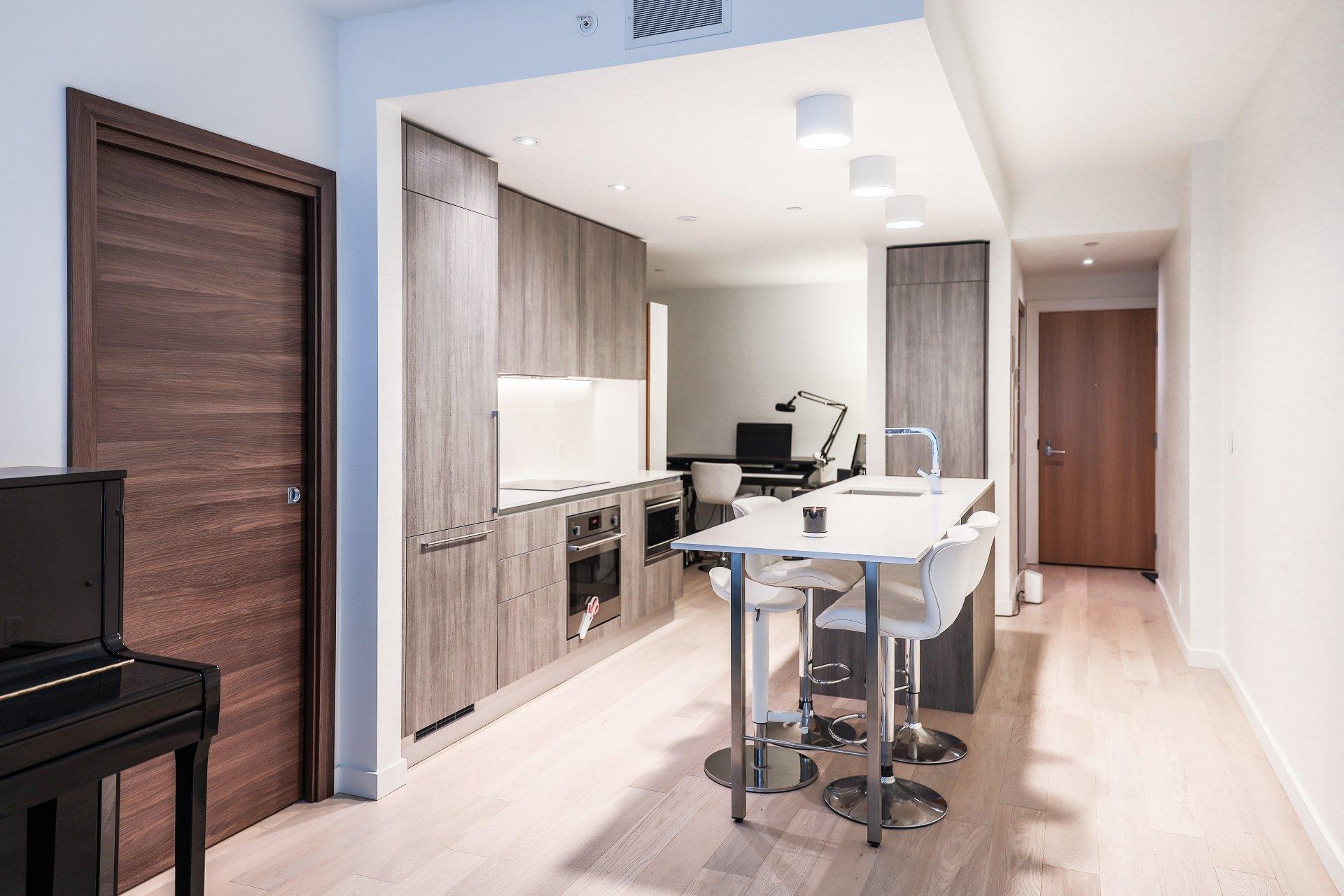 









1450


Boul. René-Lévesque O.

, 304,
Montréal (Ville-Marie),




QC
H3G0E1

