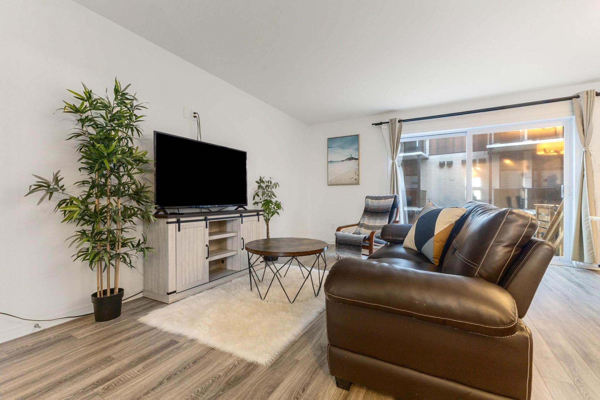 









55


Rue du Campagnard

,
Gatineau (Gatineau),




QC
J8P0M1

