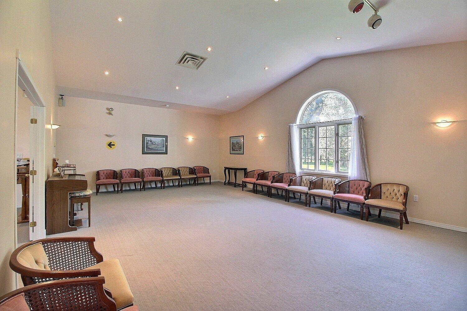 









900

 - 906


Rue Clough

,
Ayer's Cliff,




QC
J0B1C0

