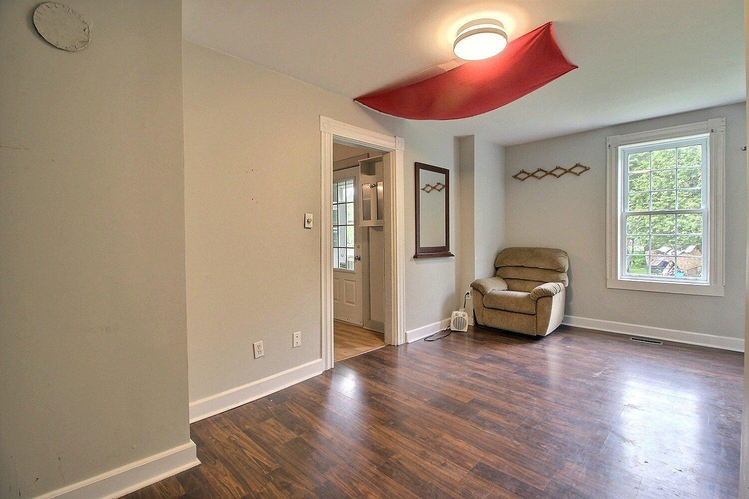 









900

 - 906


Rue Clough

,
Ayer's Cliff,




QC
J0B1C0


