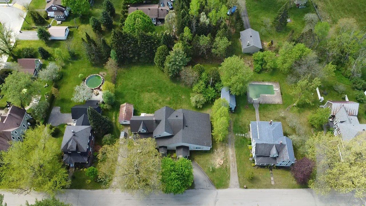 









900

 - 906


Rue Clough

,
Ayer's Cliff,




QC
J0B1C0

