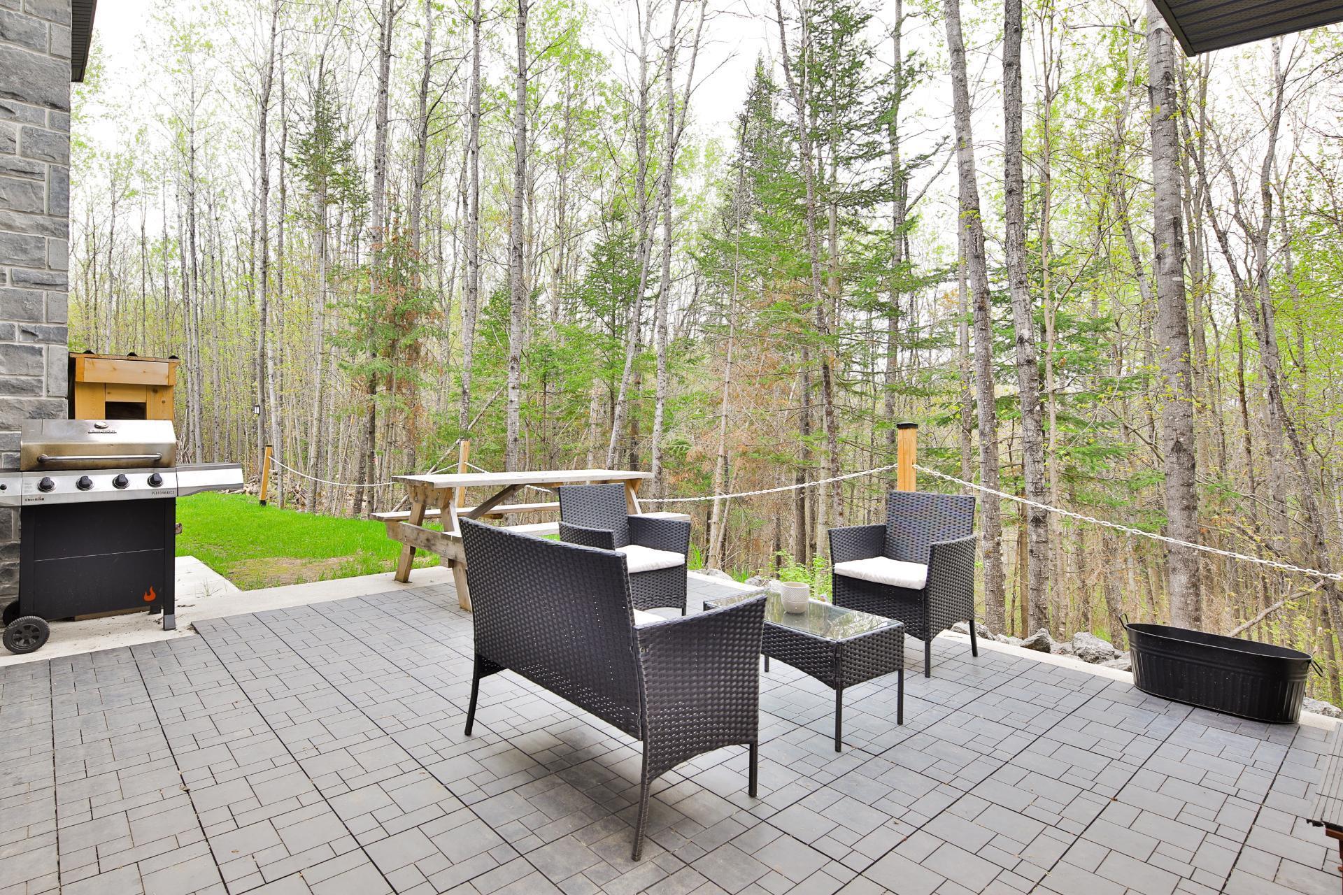 









70


Mtée de la Source

,
Saint-Alexis-des-Monts,




QC
J0K1V0

