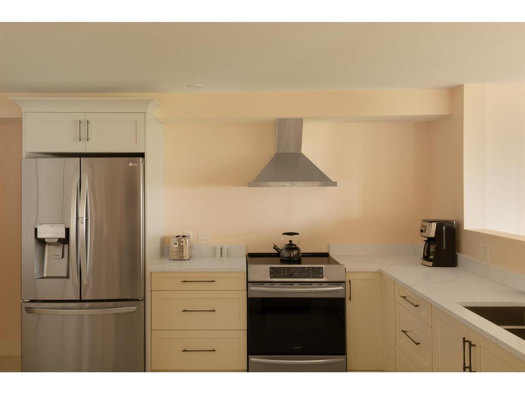 












Spry 5 222 Ark Lane

,
Little Pond,




PE
C0A 2B0


