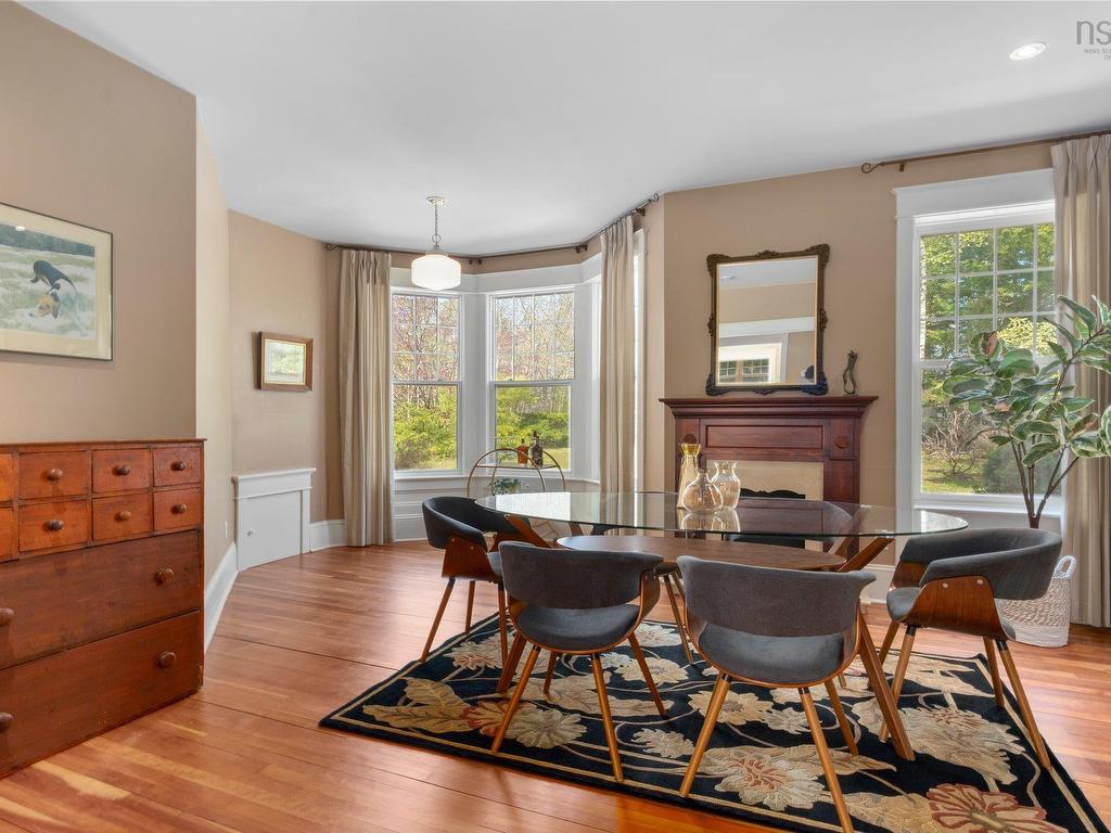 












20 Oakley Avenue

,
Halifax,




NS
B3M 3G5

