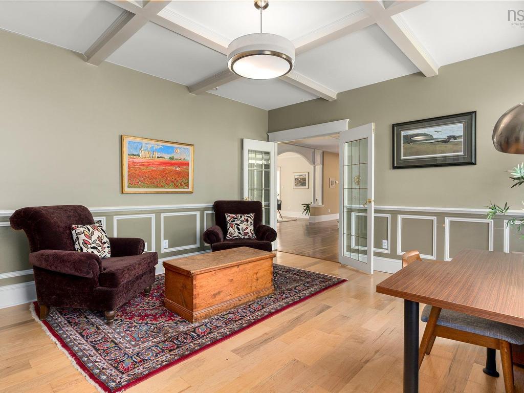 












20 Oakley Avenue

,
Halifax,




NS
B3M 3G5

