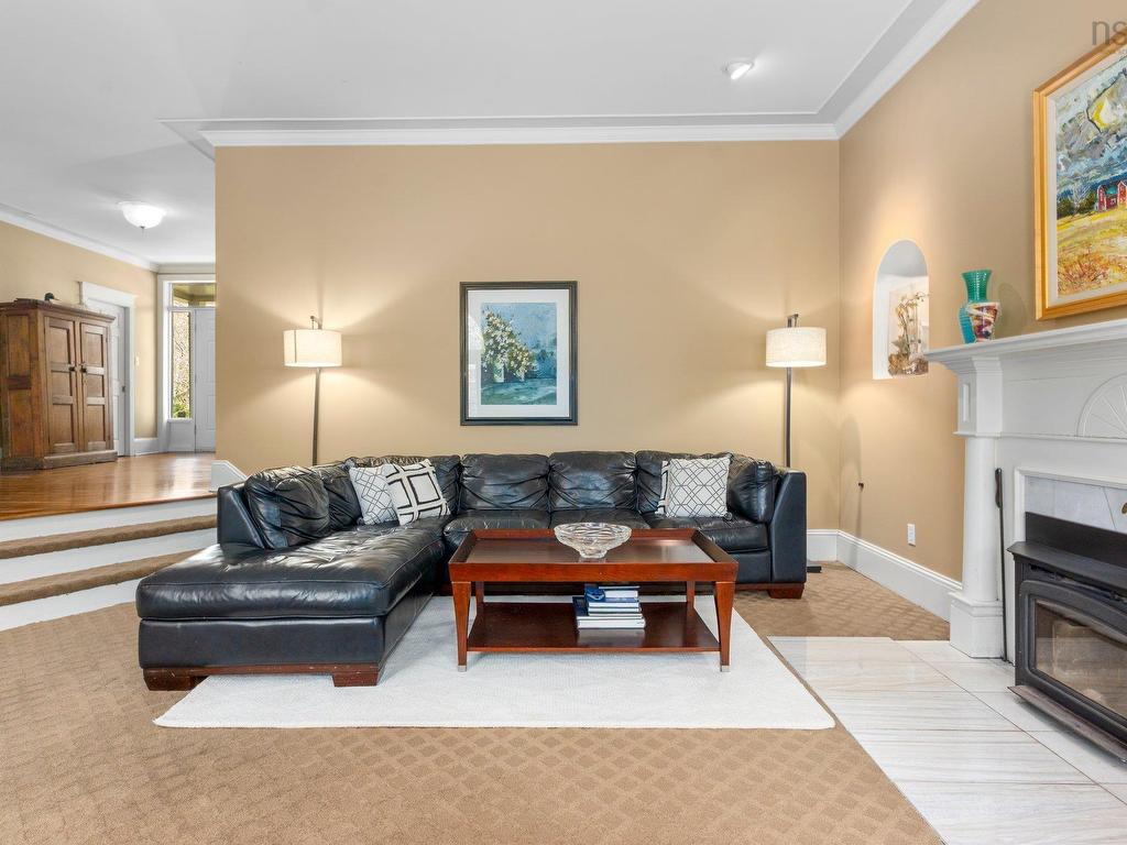 












20 Oakley Avenue

,
Halifax,




NS
B3M 3G5

