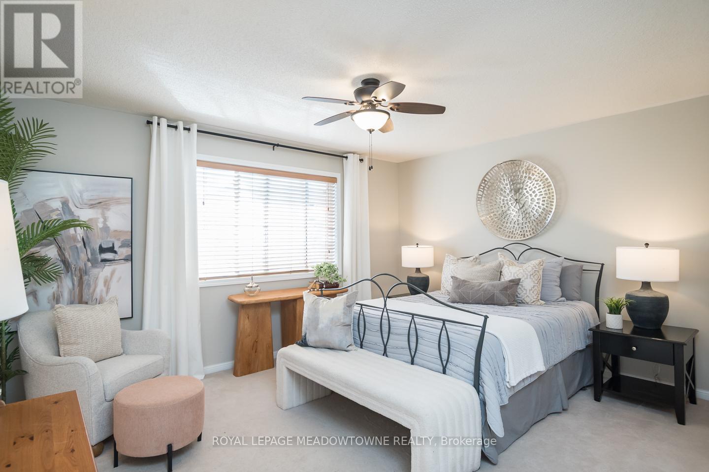 












1014 COOPER AVENUE

,
Milton,




Ontario
L9T5W7

