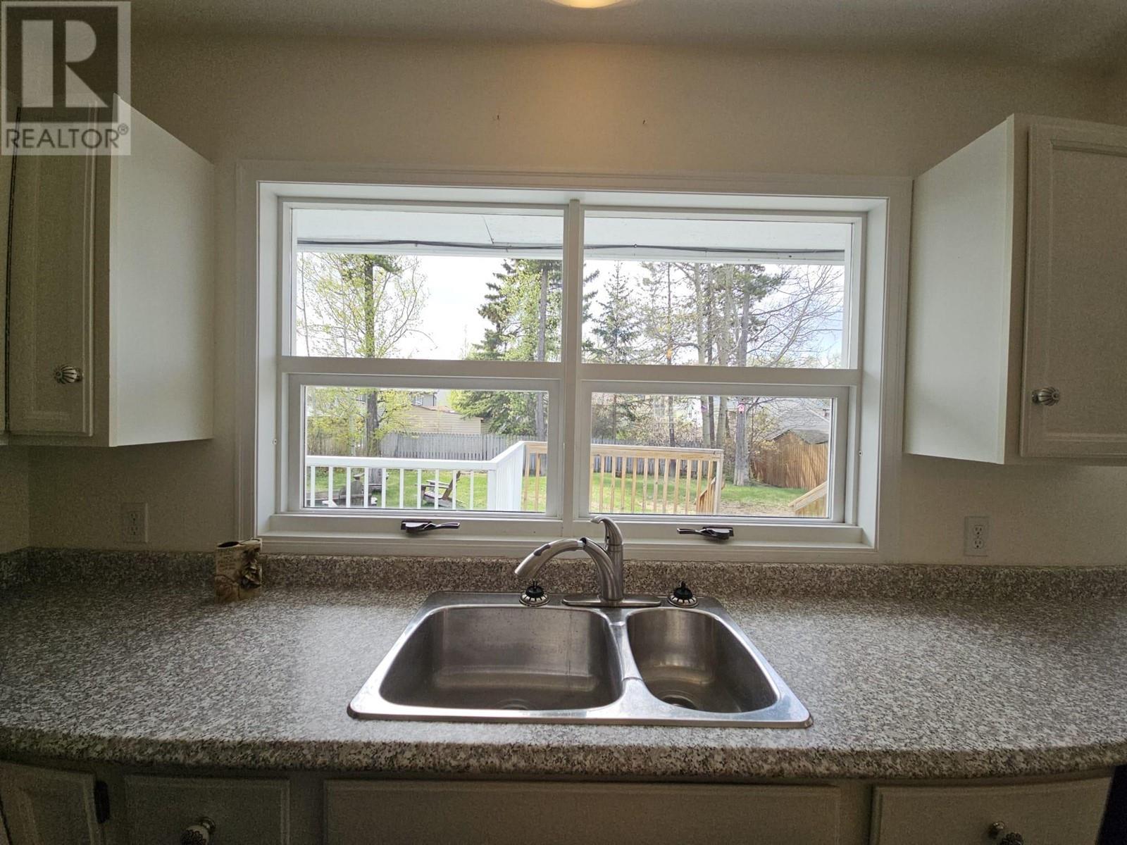 












128 Chamberlain Crescent

,
Tumbler Ridge,




British Columbia
V0C2W0

